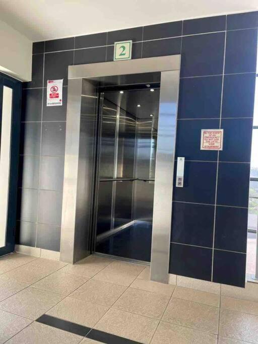 D&dluxury Rivonia With Inverter Apartment *